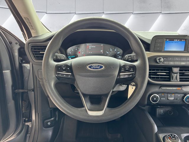 2021 Ford Escape S photo 8