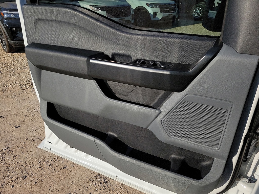 2021 Ford F-150 XL photo 18