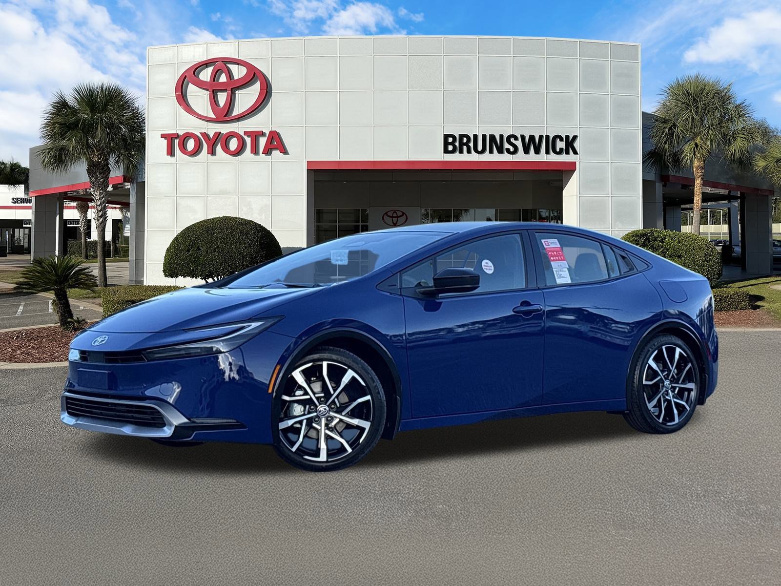 2026 Toyota Prius XSE Premium's photo