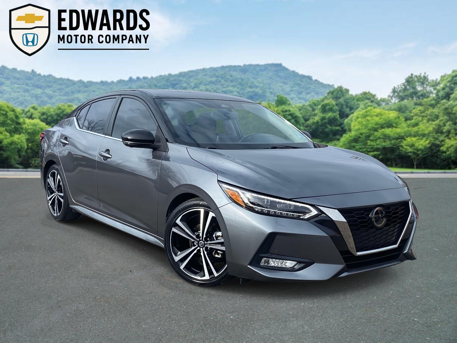 2021 Nissan Sentra SR's photo