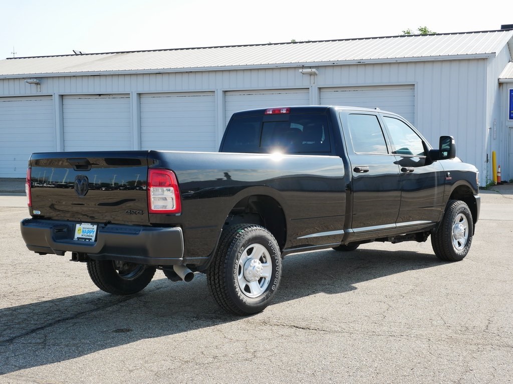 2024 Ram 2500 Tradesman photo 2