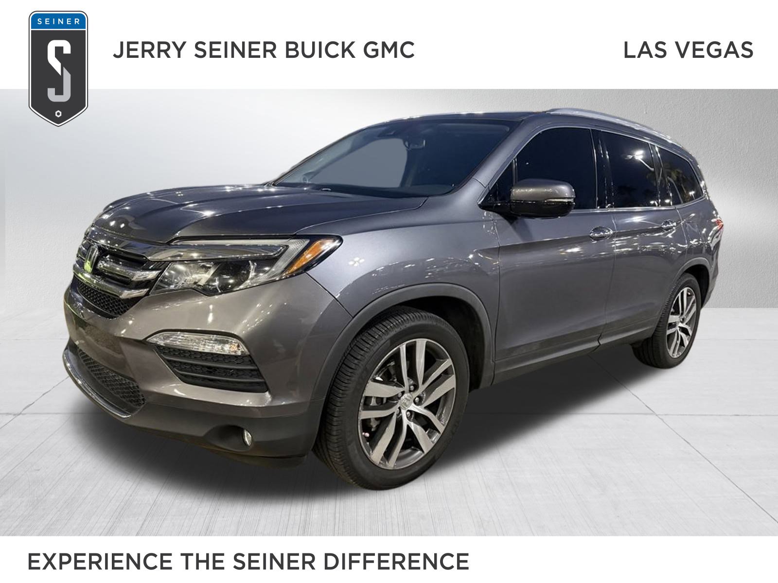 2016 Honda Pilot Touring's photo