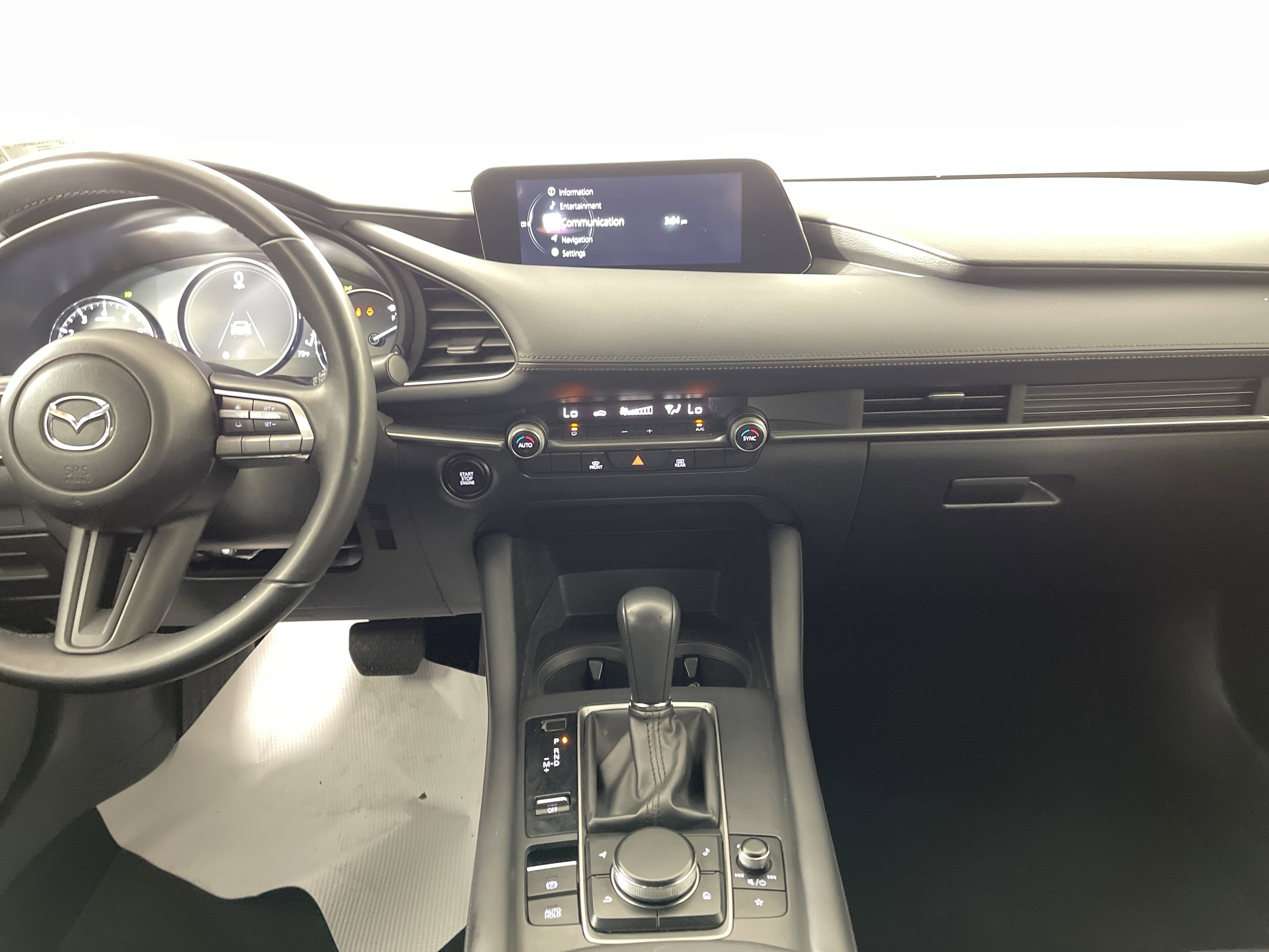2022 Mazda Mazda3 Hatchback Select photo 3