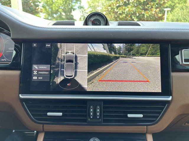 2019 Porsche Cayenne Turbo photo 11