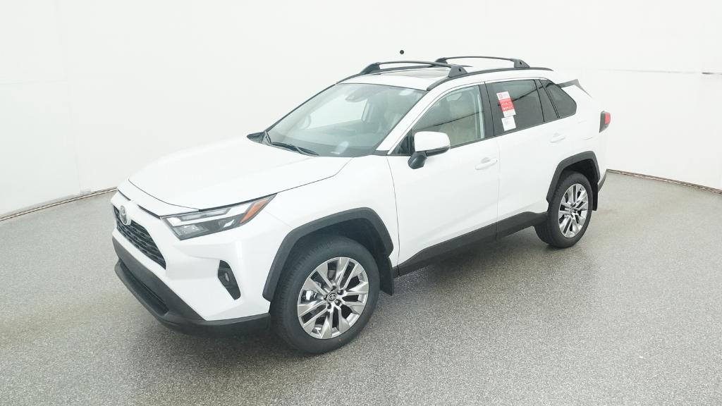 2025 Toyota RAV4 XLE Premium's photo