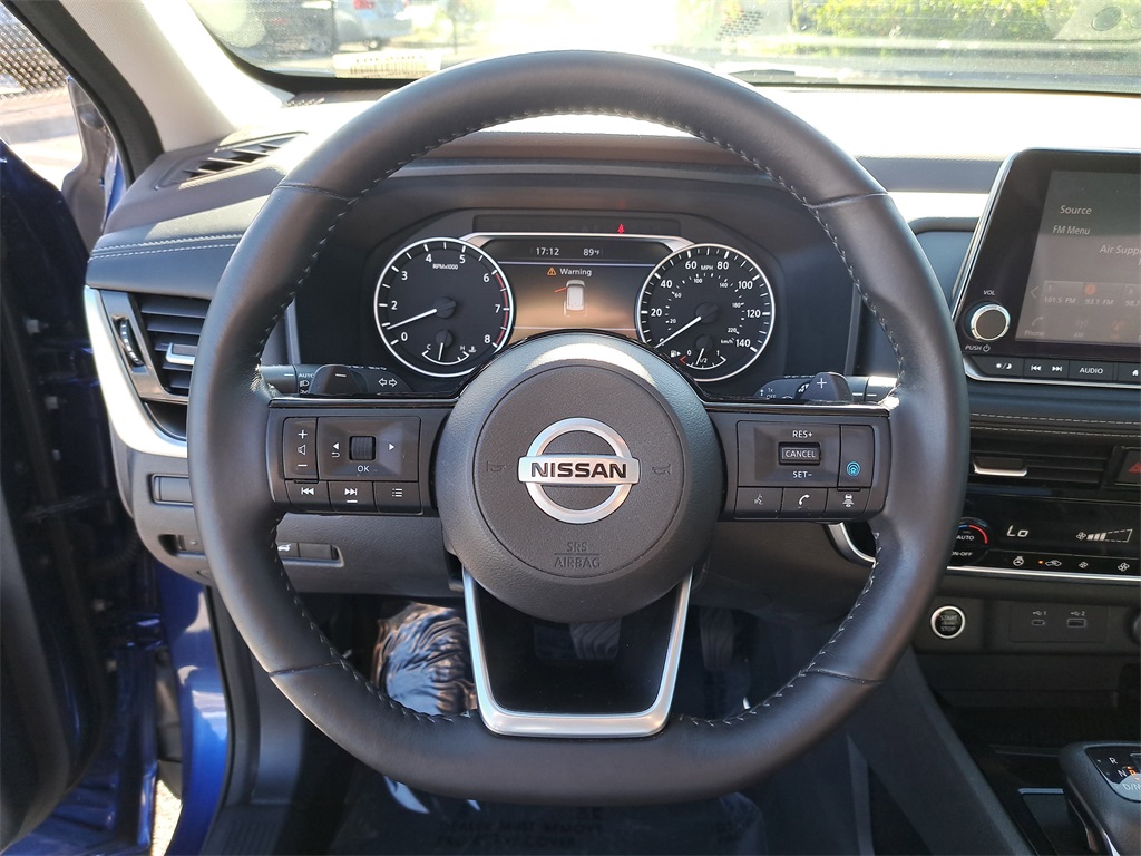 2021 Nissan Rogue SV photo 27
