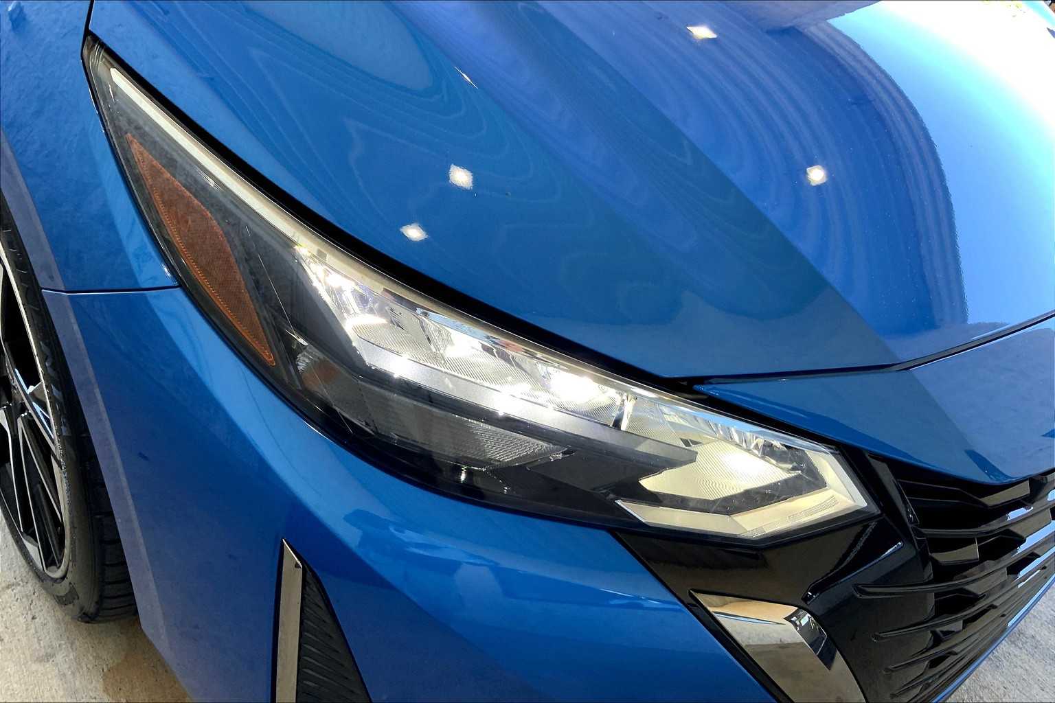 2024 Nissan Sentra SR photo 24