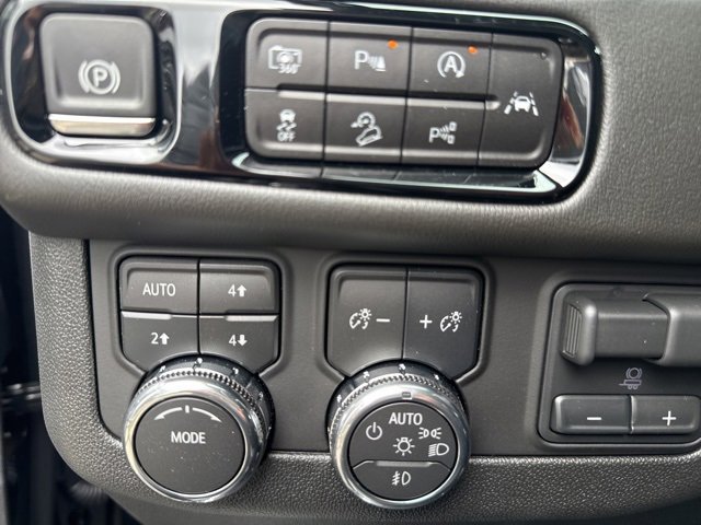 2025 Gmc Yukon XL photo 15