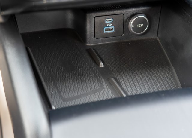 2021 Ford Escape Titanium photo 22