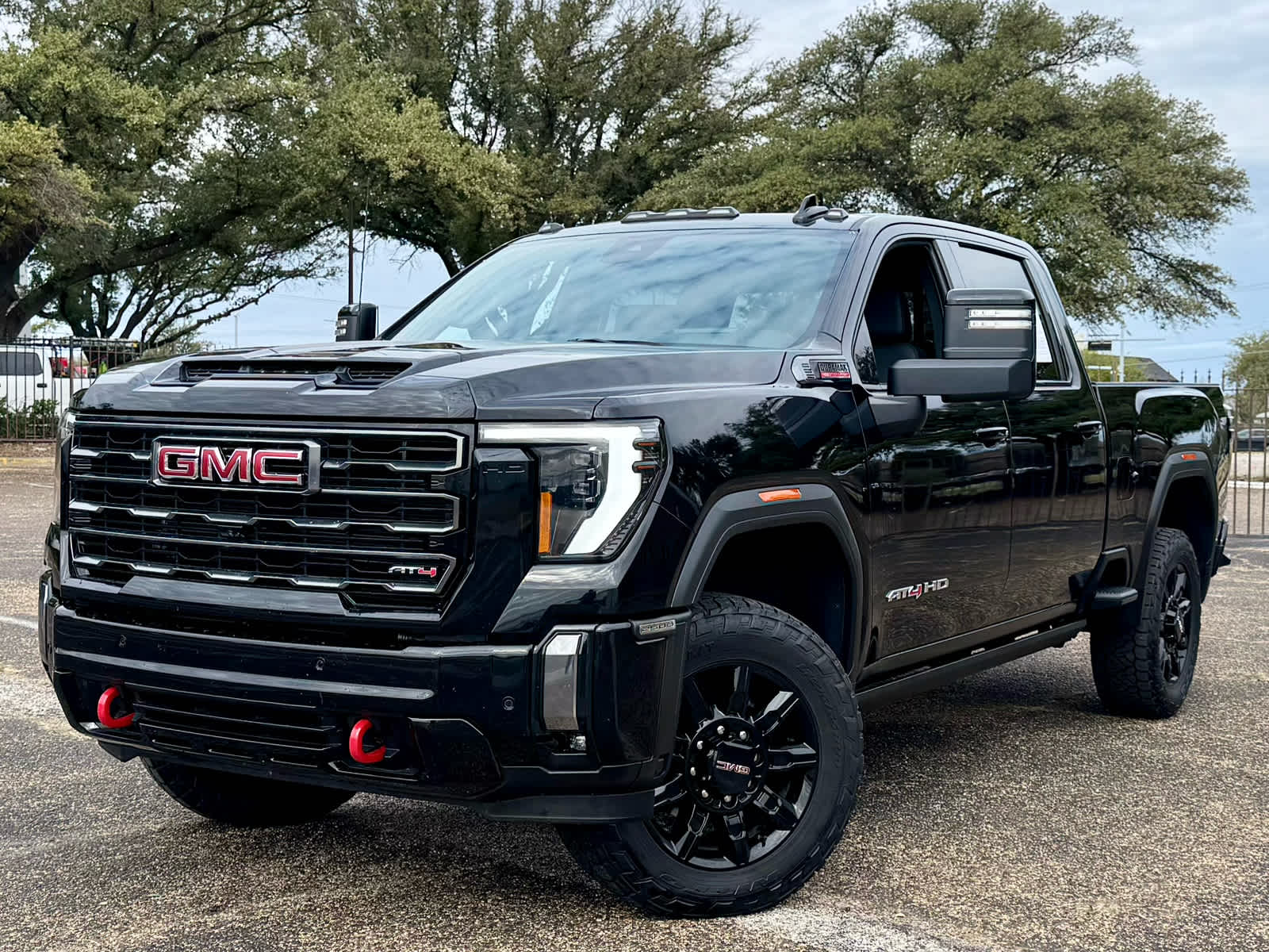 2024 GMC Sierra 2500HD AT4's photo