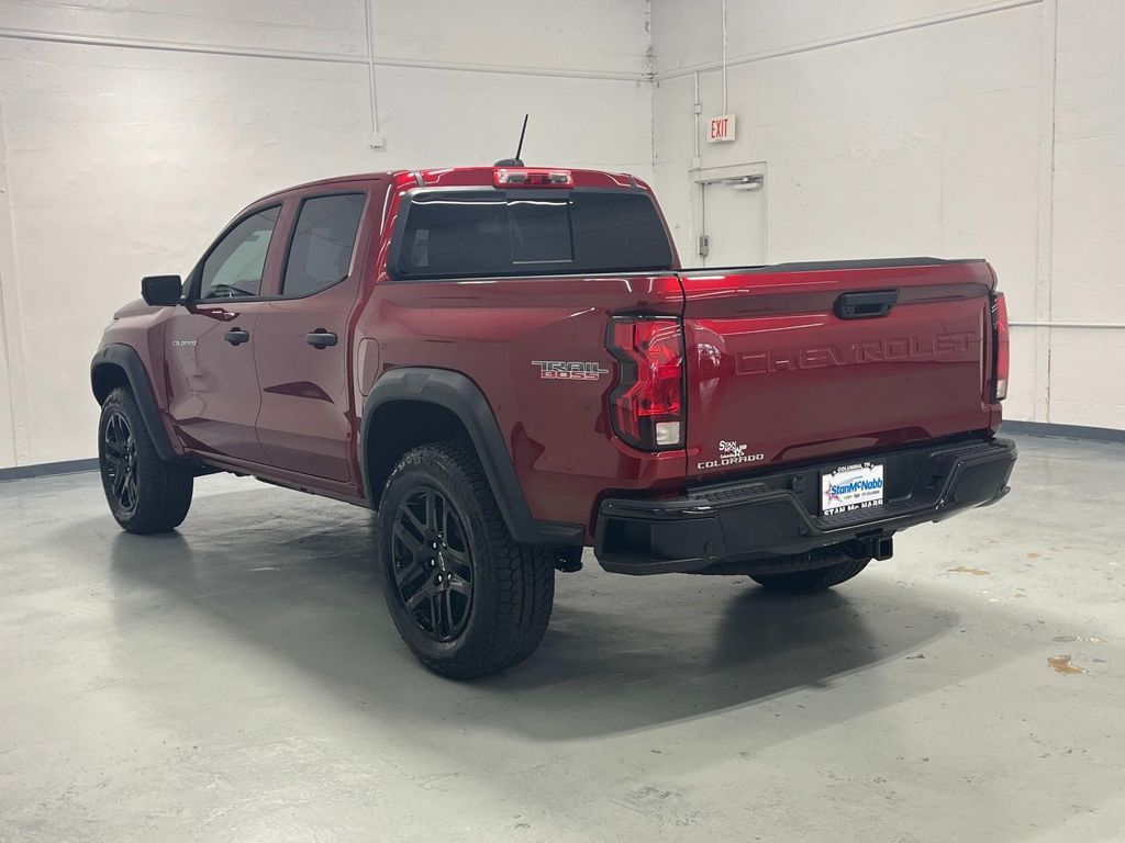 2025 Chevrolet Colorado Trail Boss photo 6