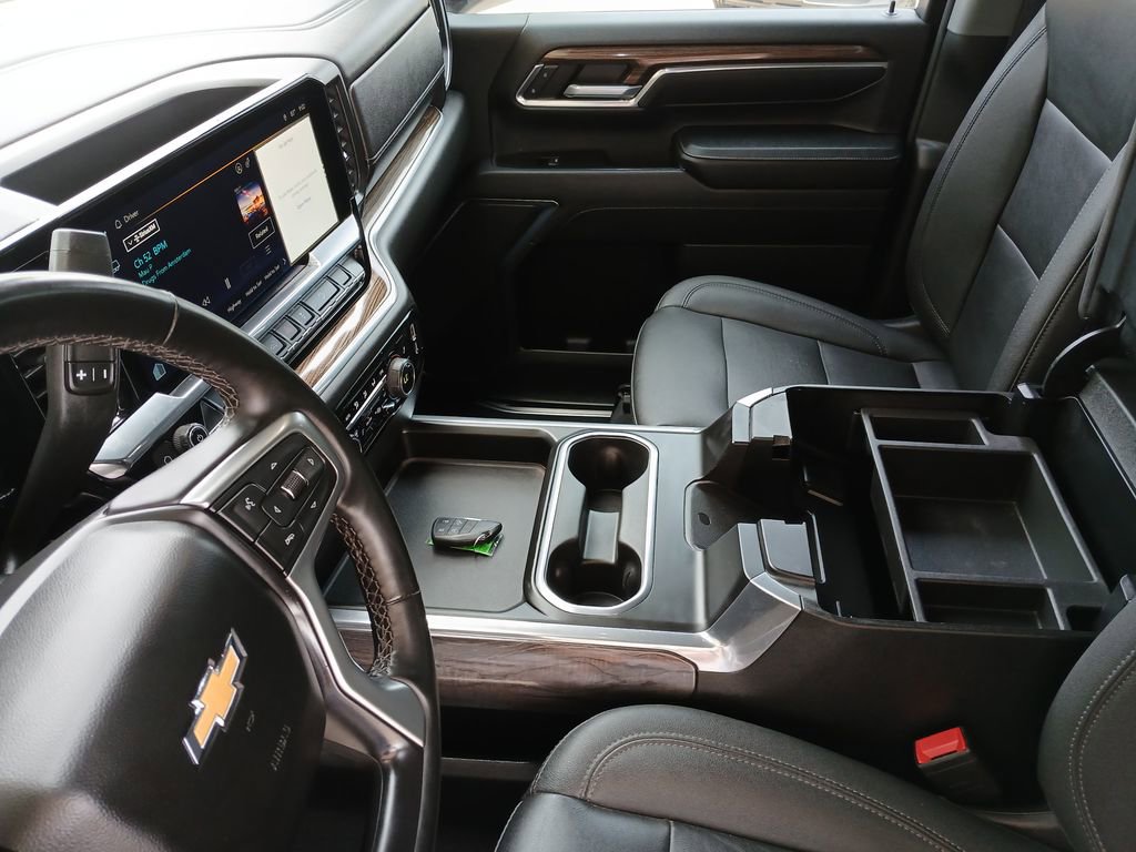 2024 Chevrolet Silverado 2500HD LT photo 22
