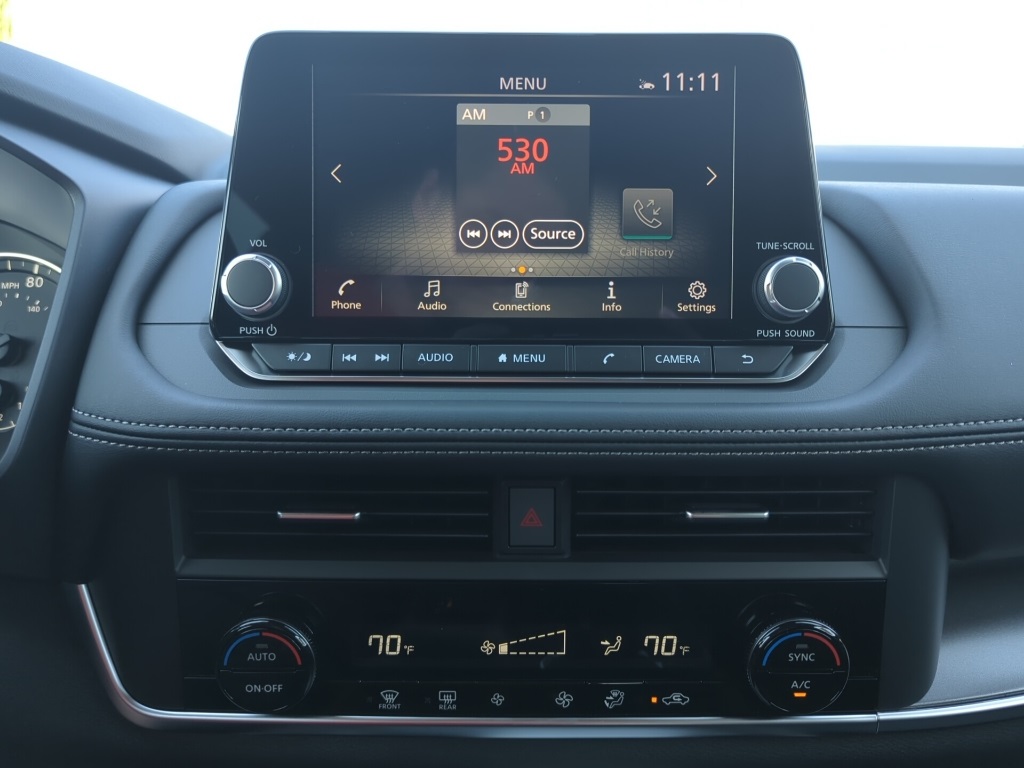 2026 Nissan Rogue SV AWD photo 10