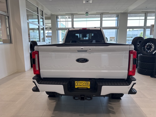2025 Ford F-350 photo 7