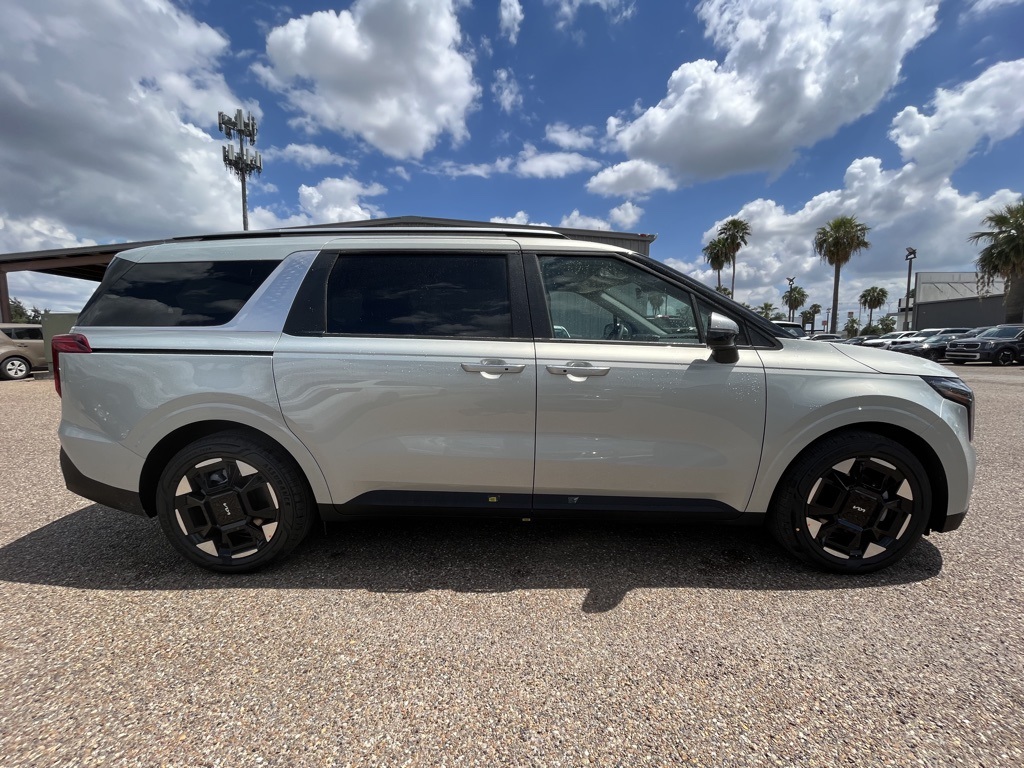 2026 Kia Carnival EX photo 5