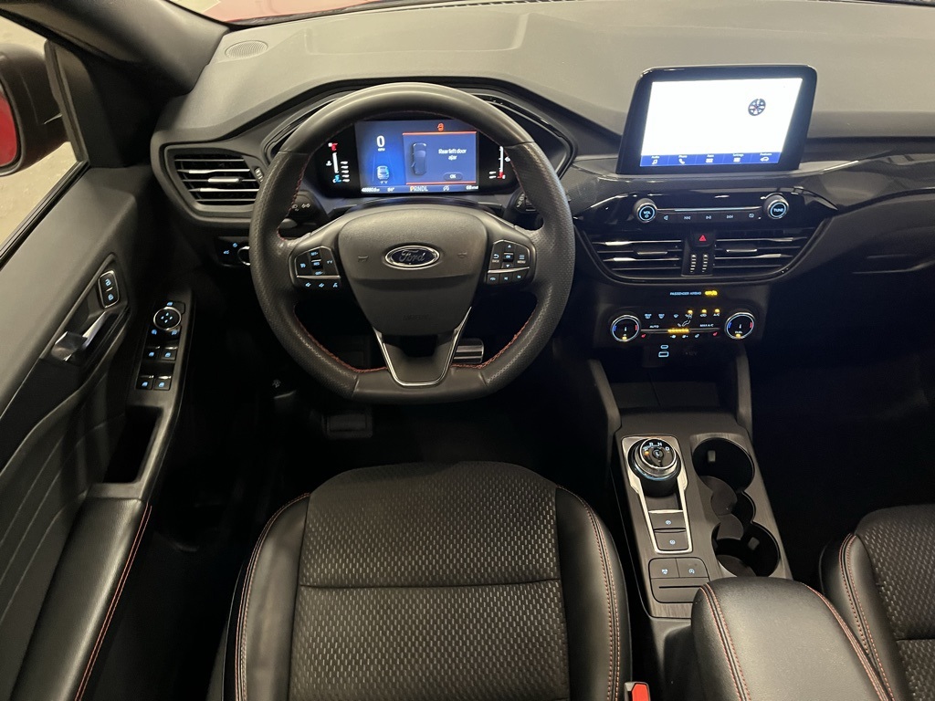 2023 Ford Escape ST-Line photo 11