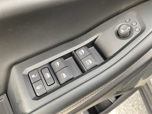 2025 Jeep Grand Cherokee Laredo X photo 16