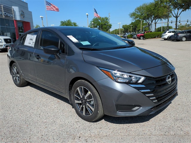 2025 Nissan Versa S photo 2