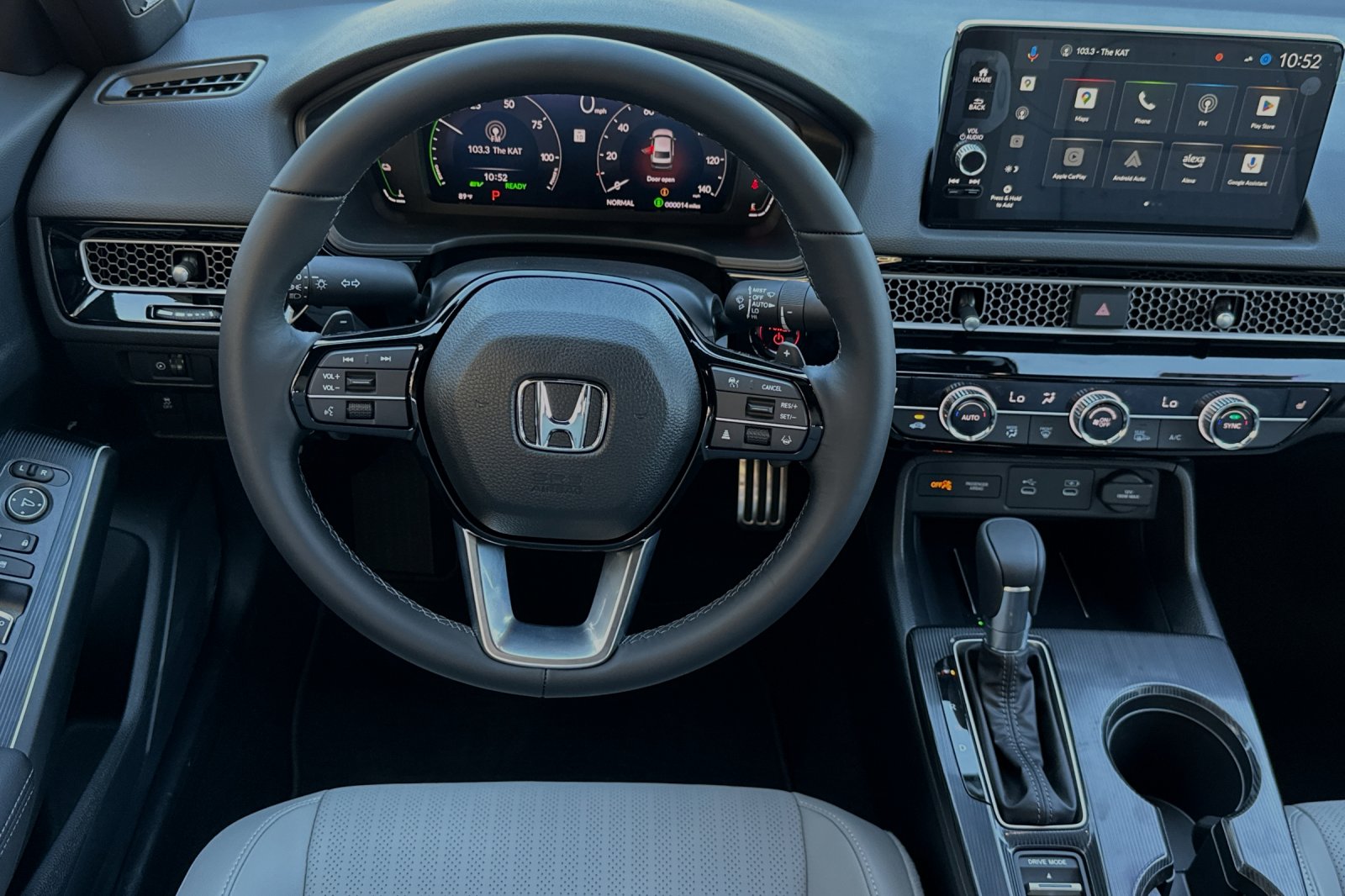 2025 Honda Civic Hybrid Sport Touring photo 13