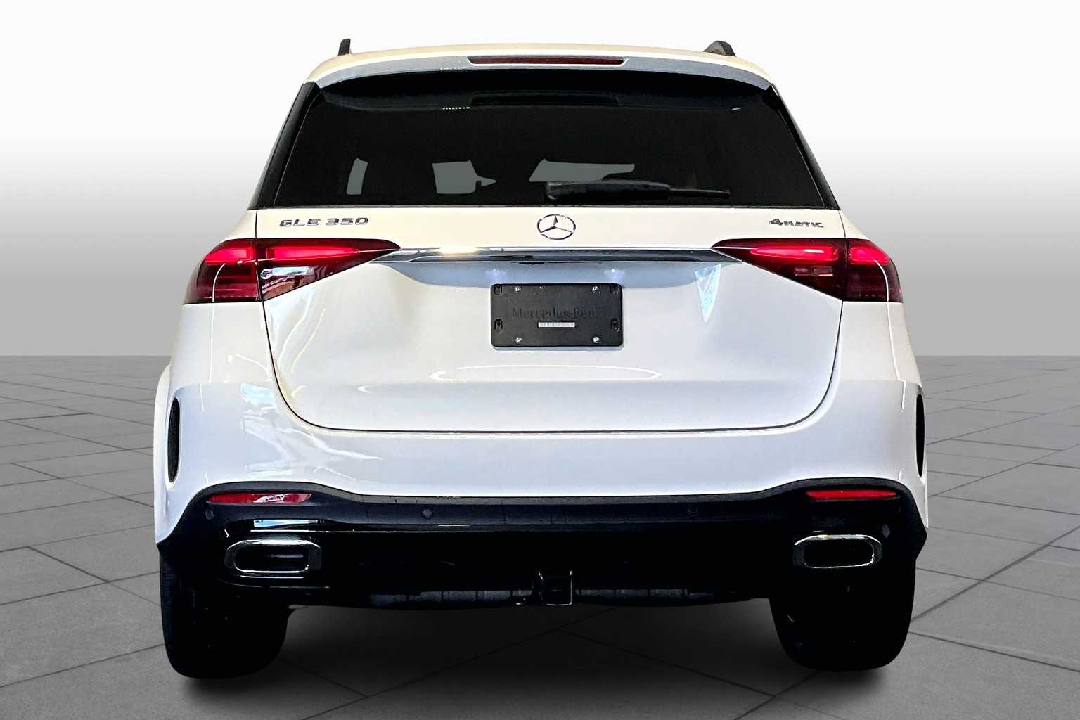 2026 Mercedes Benz GLE 350 4MATIC photo 2