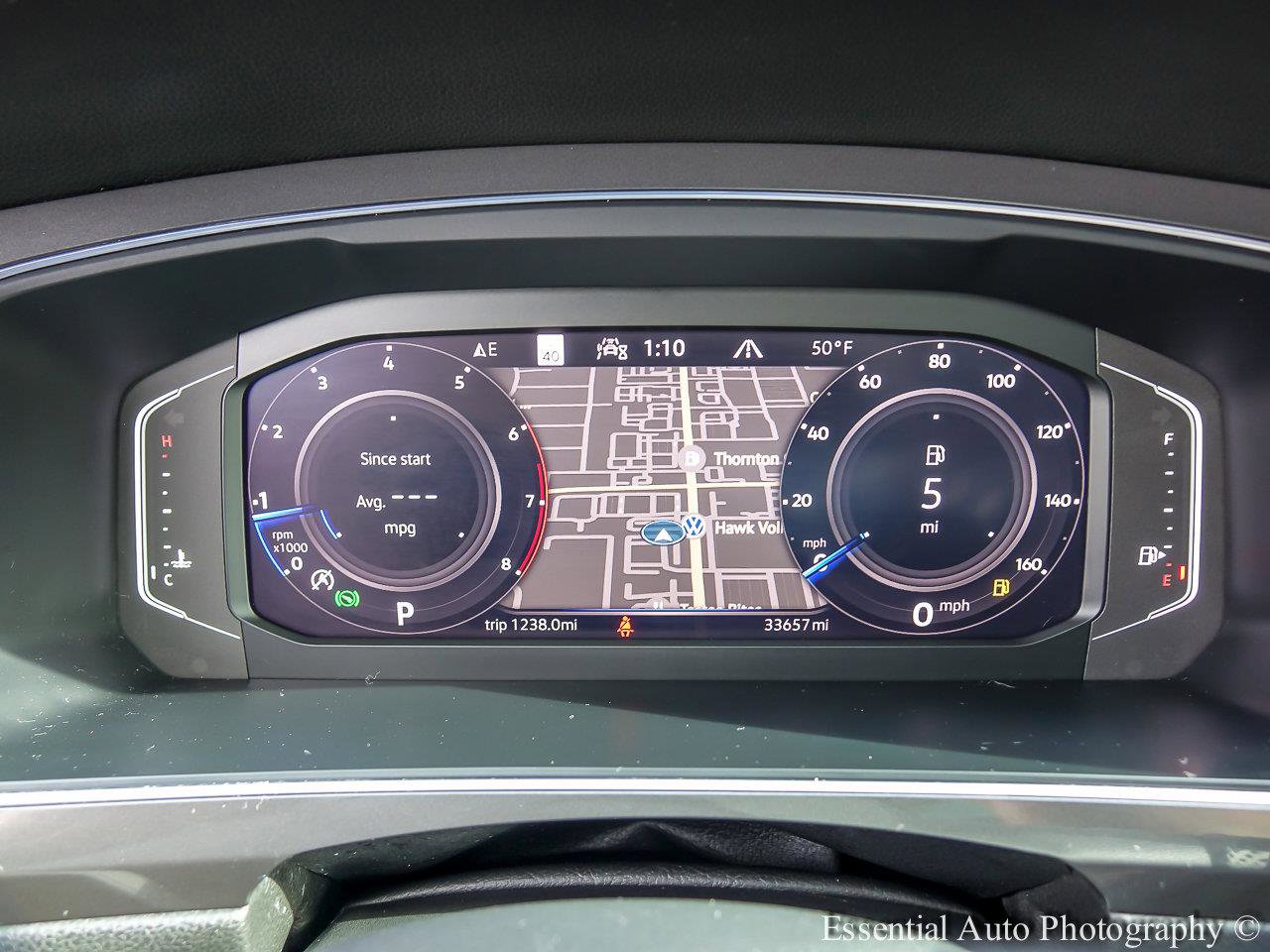 2022 VOLKSWAGEN TIGUAN - Image 12