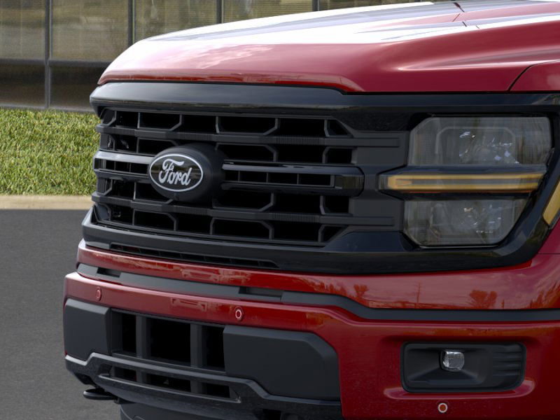 2025 Ford F-150 XLT photo 14