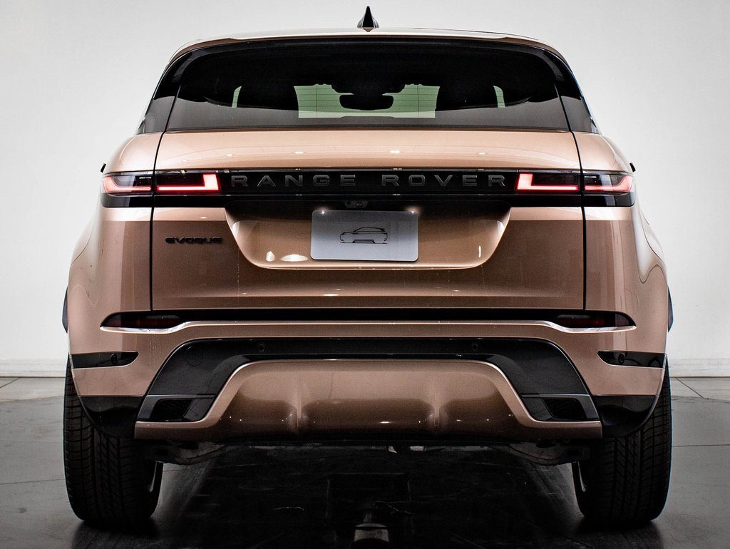 2026 Land Rover Range Rover Evoque Dynamic SE photo 7