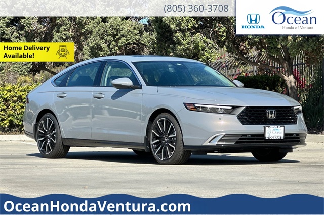 2025 Honda Accord Hybrid Touring's photo