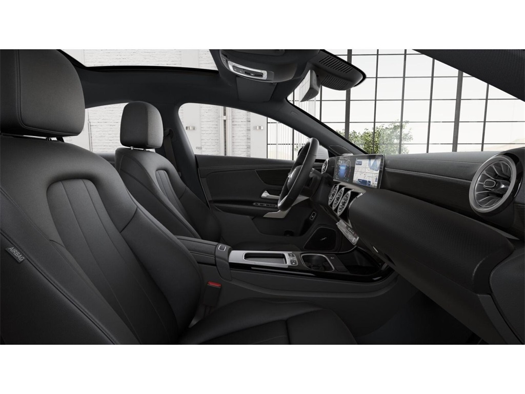 2025 Mercedes Benz CLA 250 4MATIC photo 4
