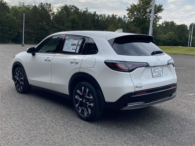 2026 Honda HR-V EX-L photo 5