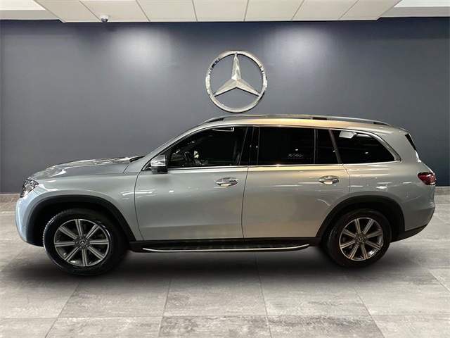 2022 Mercedes Benz GLS 450 4MATIC photo 5