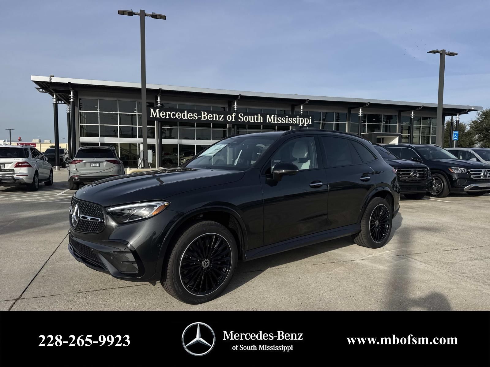 2026 Mercedes-Benz GLC Base's photo