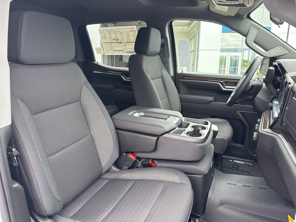 2026 Chevrolet Silverado 1500 LT photo 19