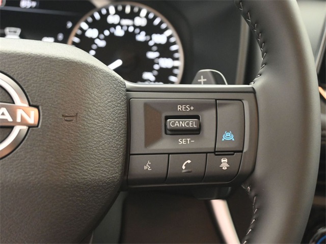 2026 Nissan Rogue SV photo 2