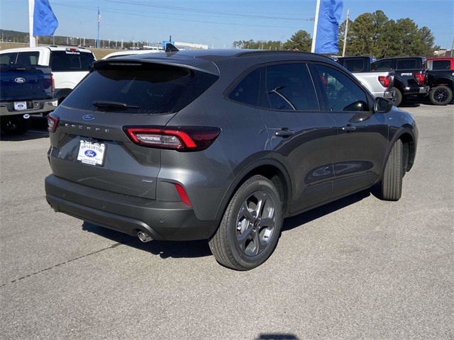2025 Ford Escape ST-Line photo 3