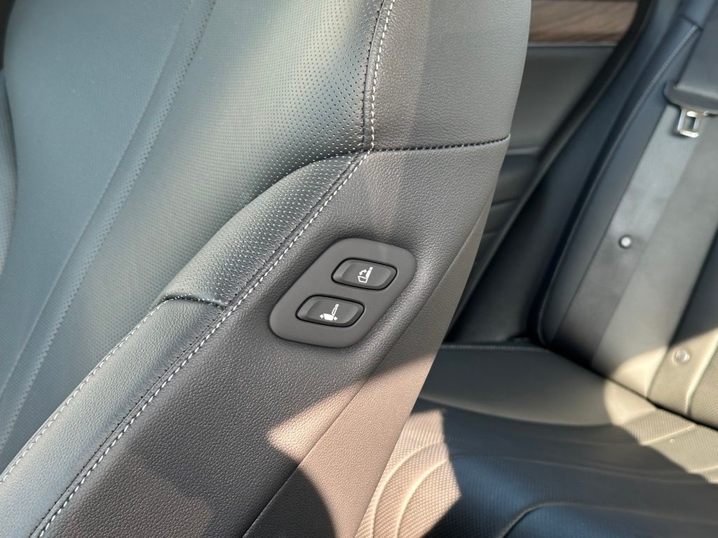 2024 Genesis Electrified G80 Advanced Prestige photo 20