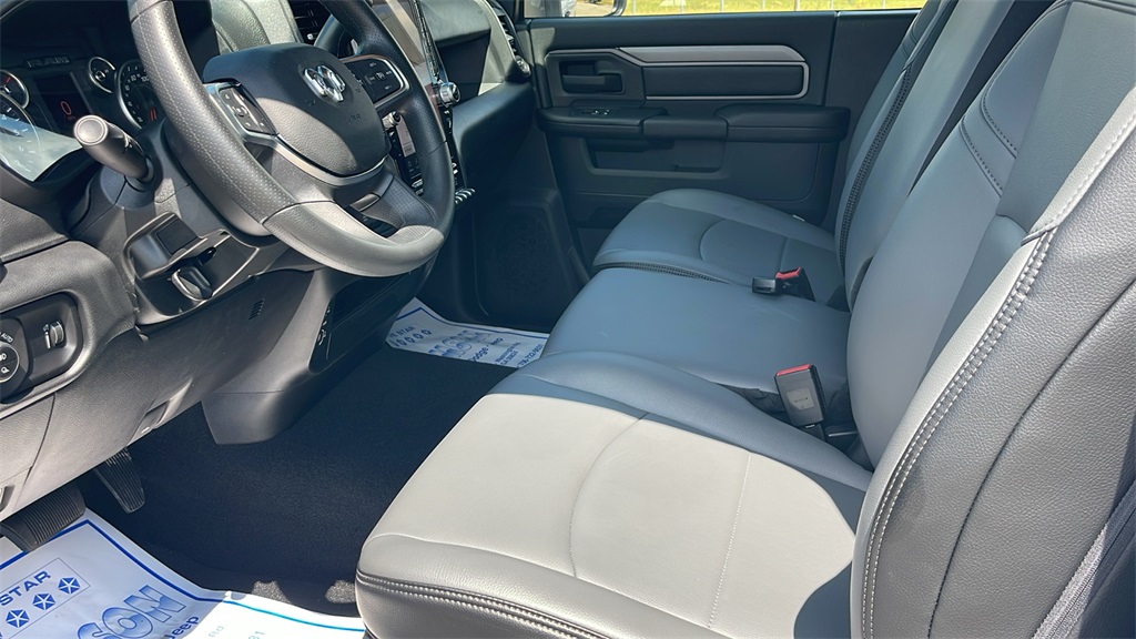 2025 Ram 2500 Tradesman photo 20