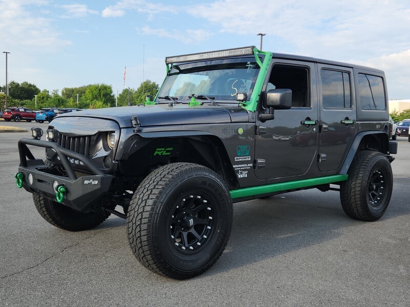 2017 Jeep Wrangler Unlimited Sport photo 5