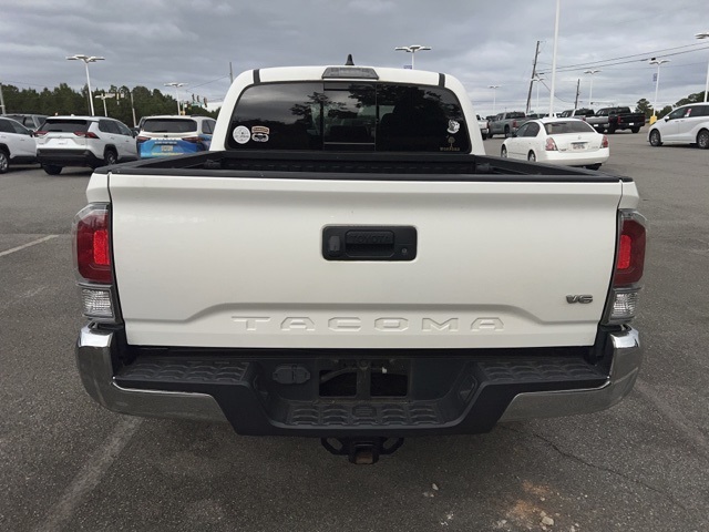 2021 Toyota Tacoma TRD Off-Road photo 2