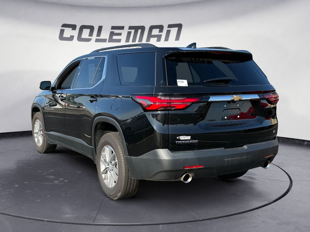 2022 Chevrolet Traverse 1LT photo 3