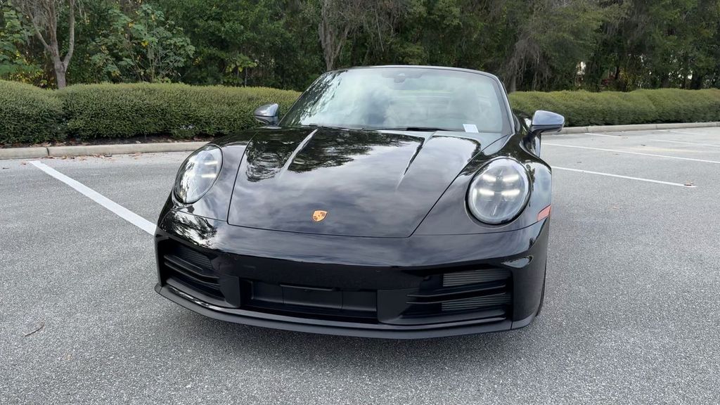 2026 Porsche 911 T photo 3