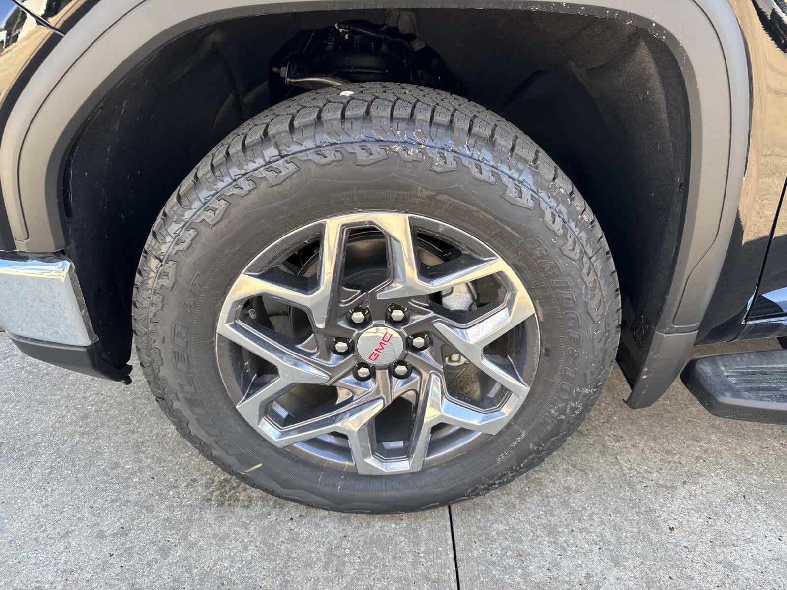 2026 Gmc Sierra 1500 SLT photo 4