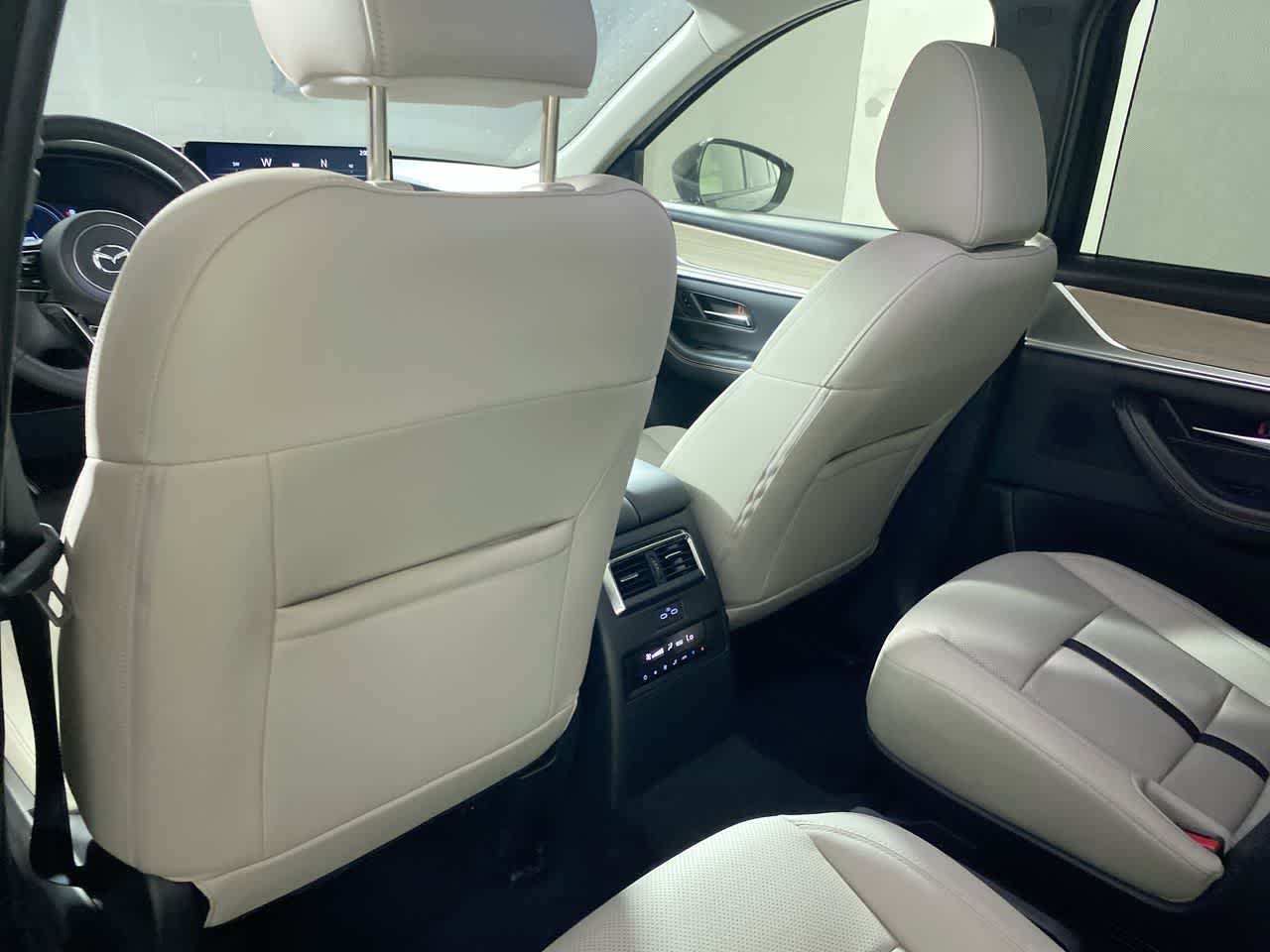 2025 Mazda CX-90 3.3 Turbo Preferred photo 30