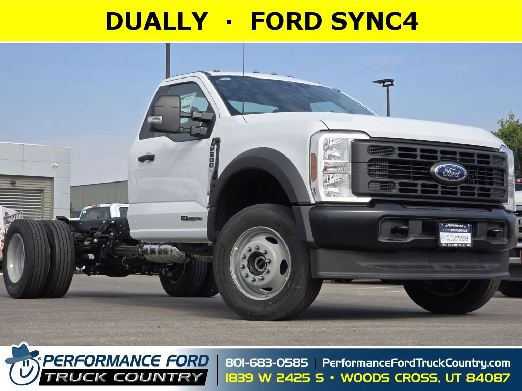 2025 Ford F-600 Super Duty Chassis Cab XL's photo
