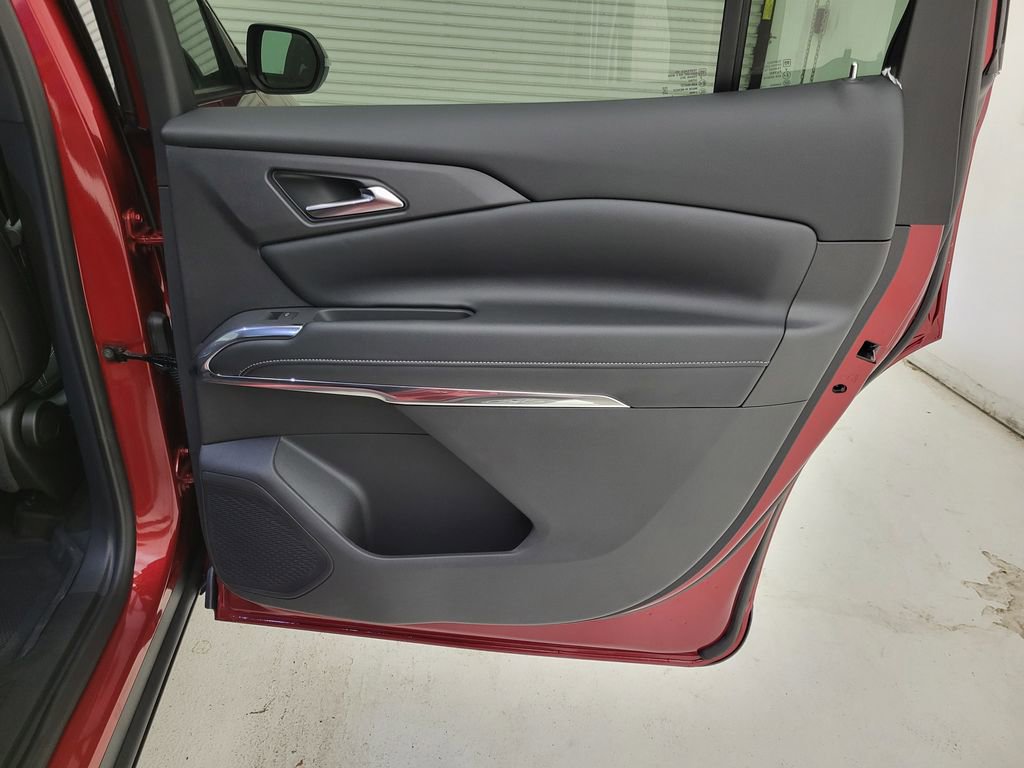 2026 Chevrolet Traverse photo 35
