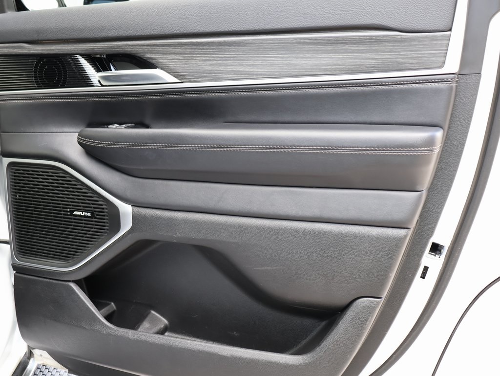 2023 Jeep Wagoneer Series III photo 11