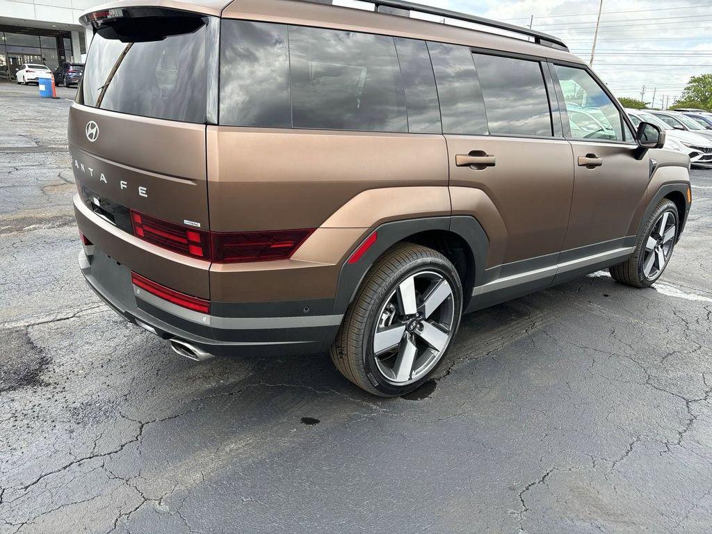2024 Hyundai Santa Fe Limited photo 4
