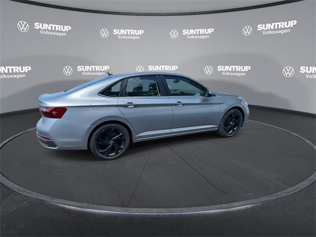 2025 Volkswagen Jetta 1.5T SE photo 18