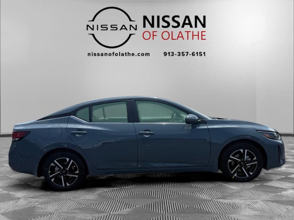 2025 Nissan Sentra SV photo 22