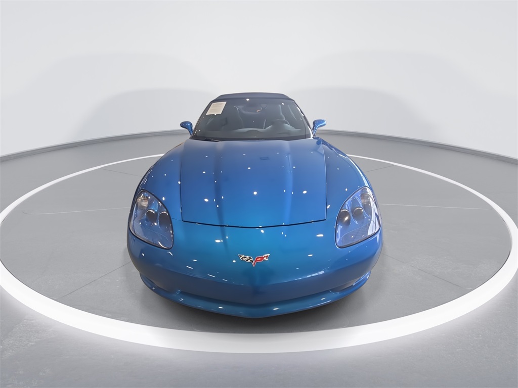 2011 Chevrolet Corvette Base photo 3